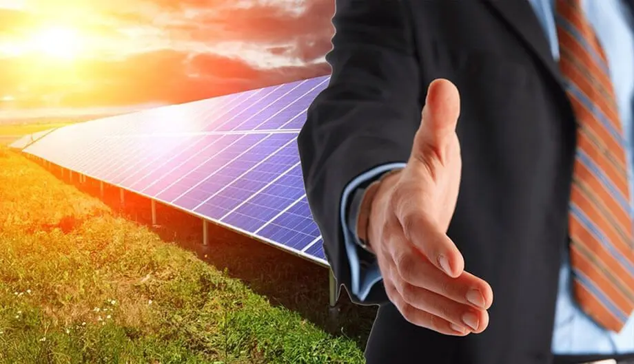 O Futuro Brilhante da Energia Solar: Por que Agora é o Momento Perfeito para Investir