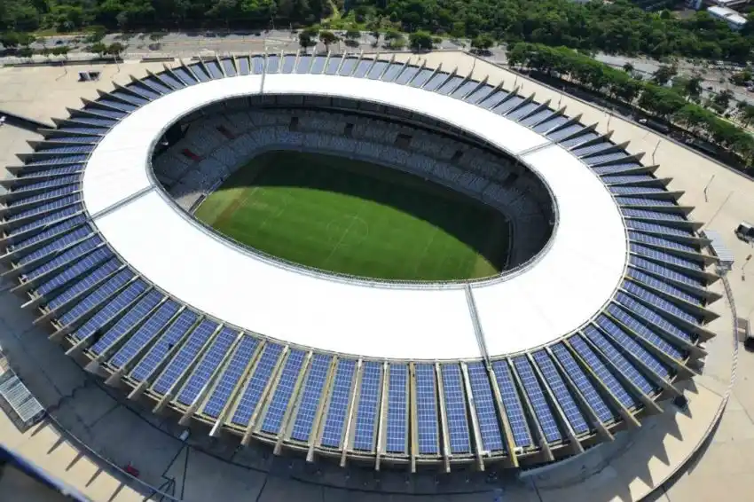 O Potencial da Energia Solar nos Estádios de Futebol: Uma Visão Sustentável